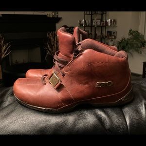 310 Motoring Brown Leather Boots